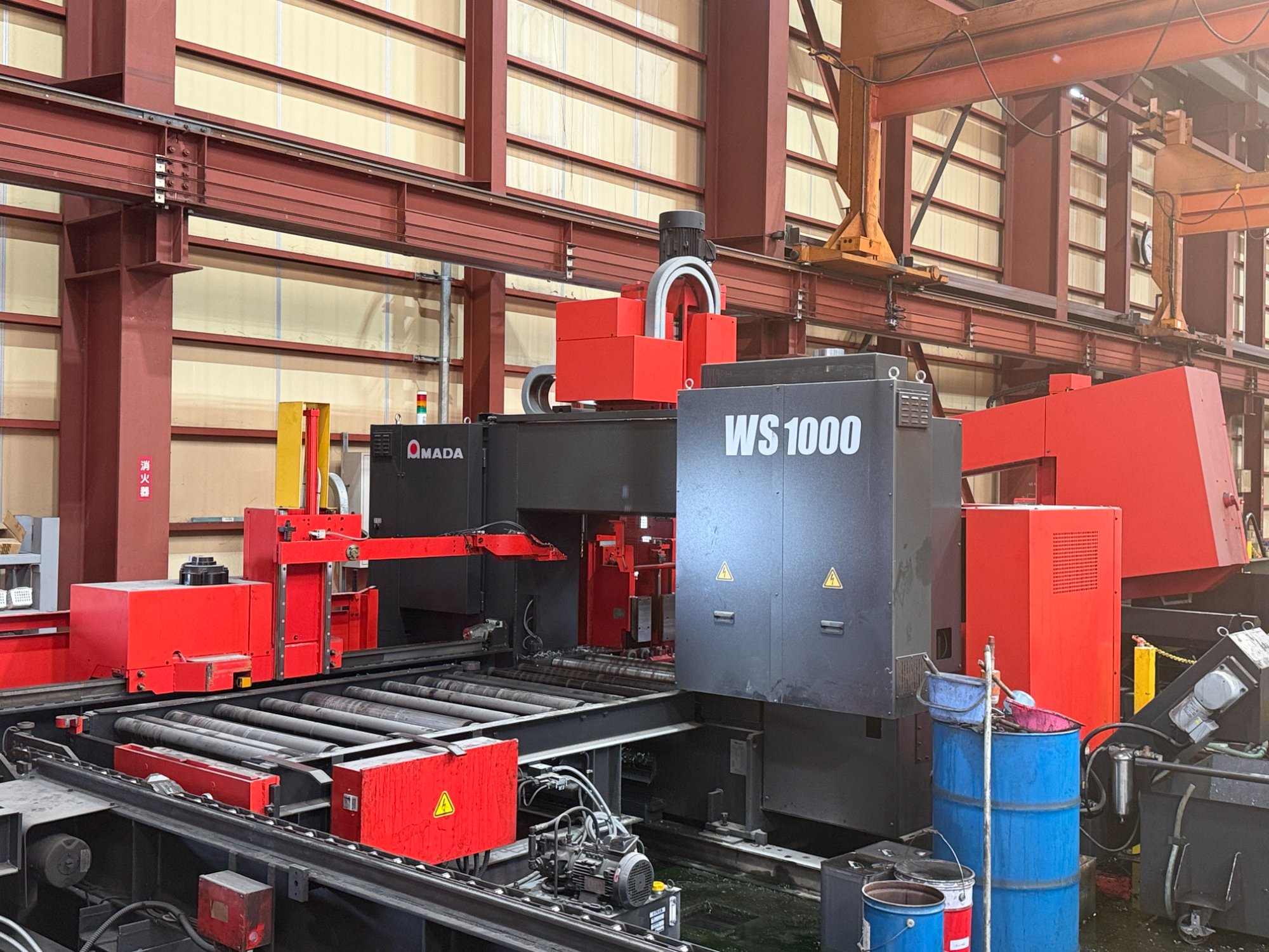 3方向多軸ボール盤 AMADA WS1000